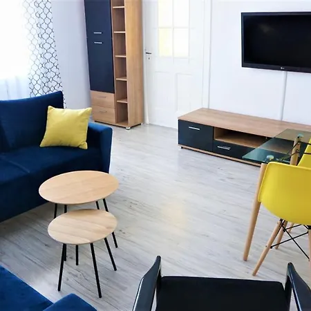 Apartament Biulux Apartment *